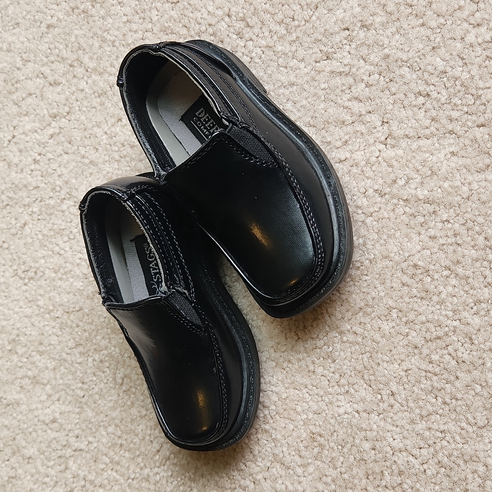 Toddler boy dress shoes, size 5 toddler, black Slip on